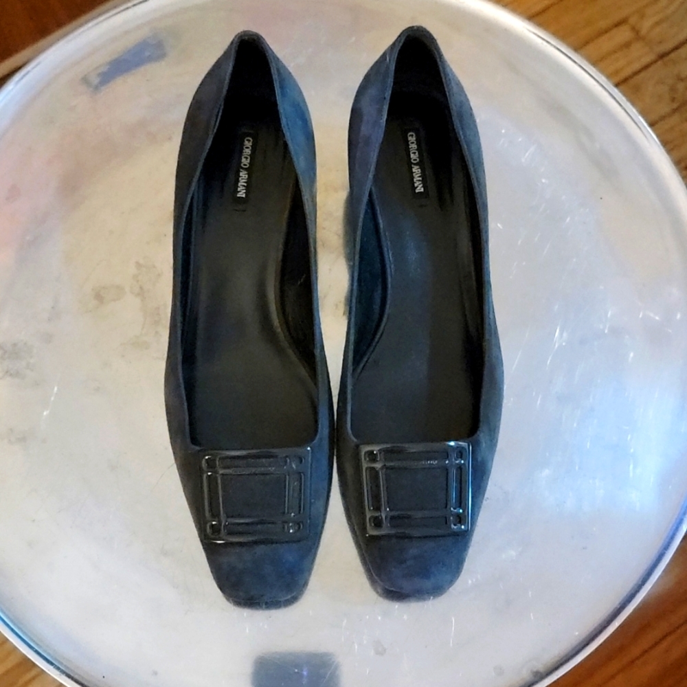 Georgio Armani, Gray Suede Pumps, Size 39